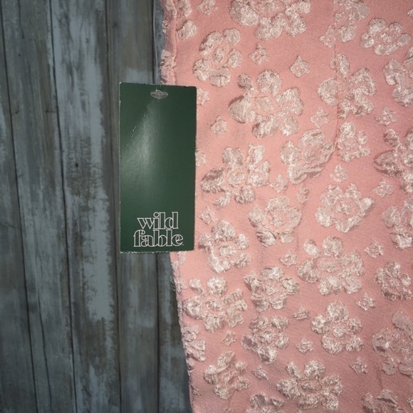 NWT SPRING Wild Fable Pink Floral Raised Skirt - Picture 6 of 6